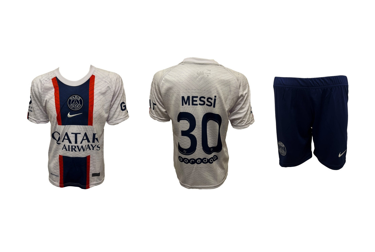 Детски футболен комплект Paris Saint Germain MESSI 30